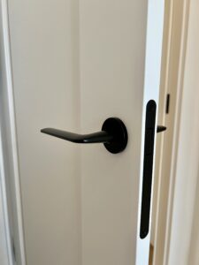 Klamka Infinity Line Stinger w kolorze czarnym